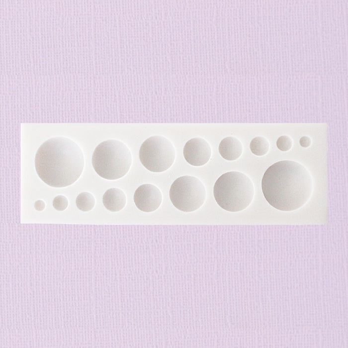 Caking It Up Silicone Mould - Half Sphere 16pc