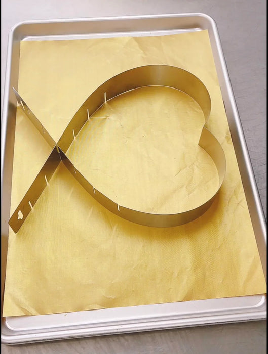 Adjustable Heart Cake Baking Ring