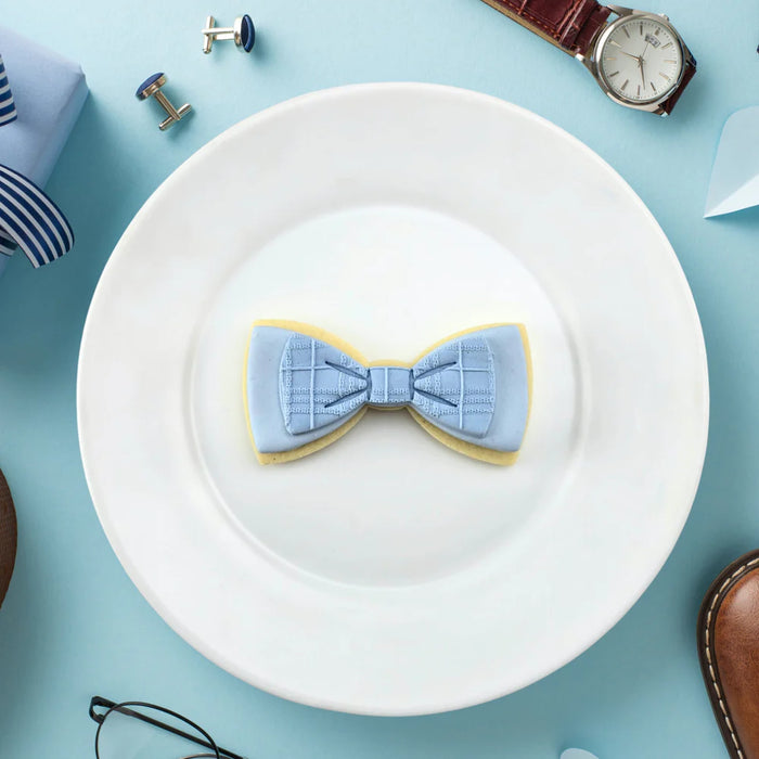 Bow Tie & Emma Bow Embosser & 2x Cutter Set