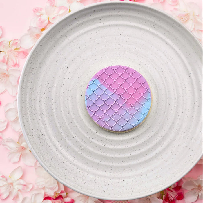 Scales Pattern Plate