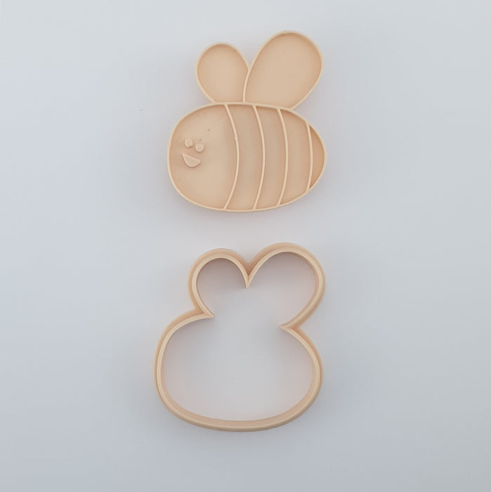Little Biskut Bee Cutter & Embosser Set