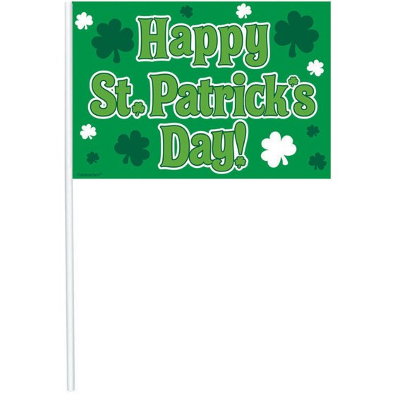 Happy St Patrick's Day Flags Plastic 12pk